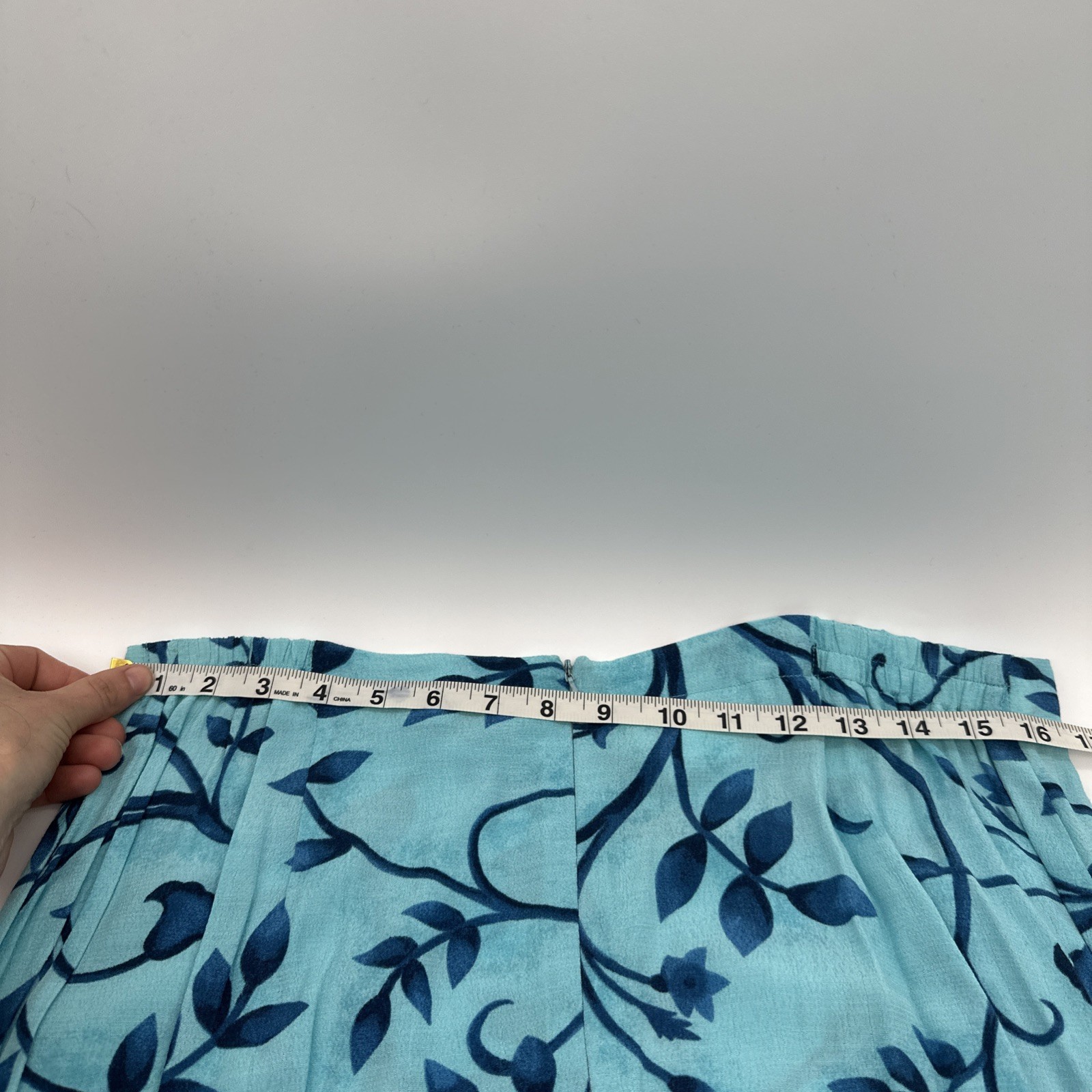 Vtg C.M Shapes Blue Floral Pattern Skirt And Button Down Sheer Top Size 14