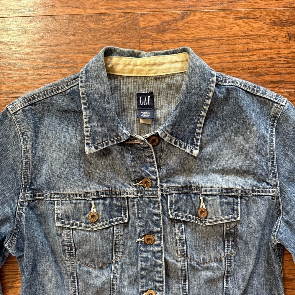 Gap Vintage Classic Blue Jean Denim Jacket Size Medium 90s Y2K