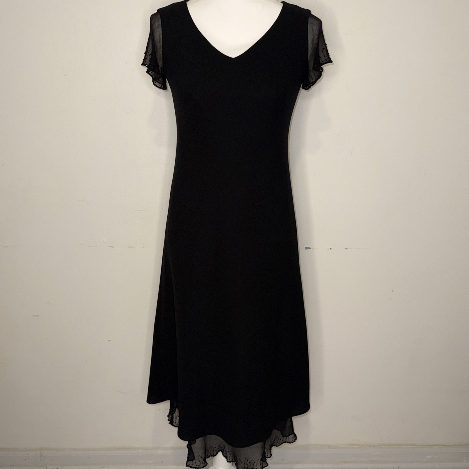 Vintage Jones New York Dress Little Black Beaded Lined Cocktail Dress Size 4 P