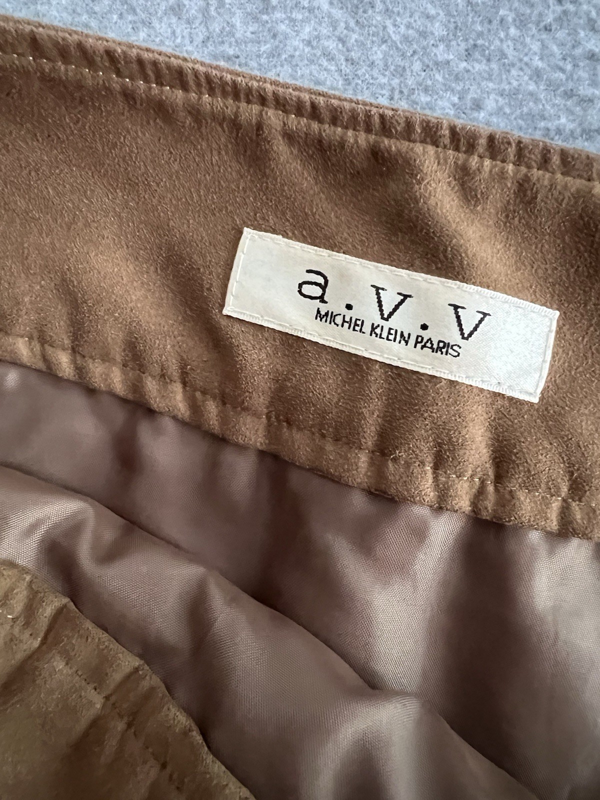 Vintage A. V. V Michel Klein Mermaid Skirt 36 Japan Import 25W Brown Suede Feel