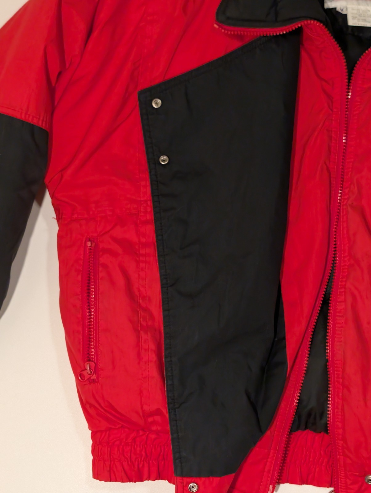 Vintage Down Fill Downhill Racer Ski Jacket Red White Blue Color Block Geometic