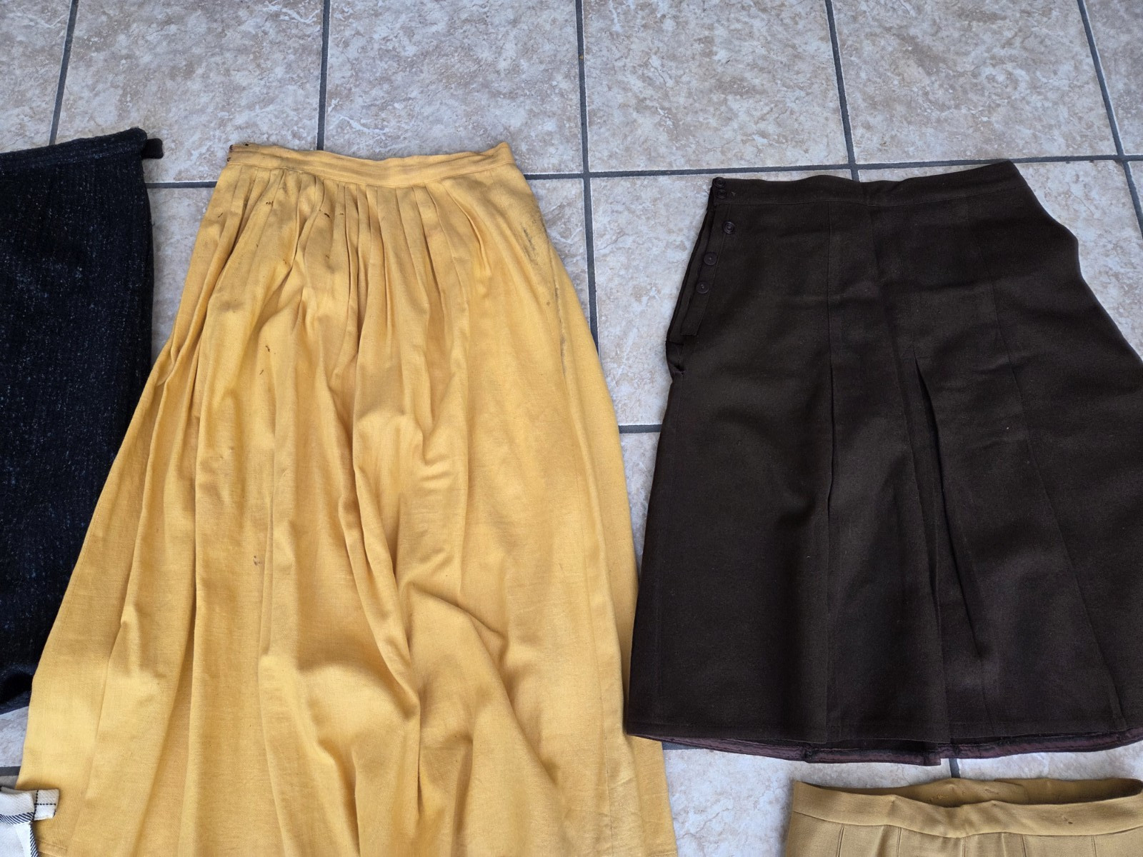 Vtg Lot of 15 1950’s 1960s SKIRTS Wool/Cotton/Straight/Pleated Plaid/Solids ASIS
