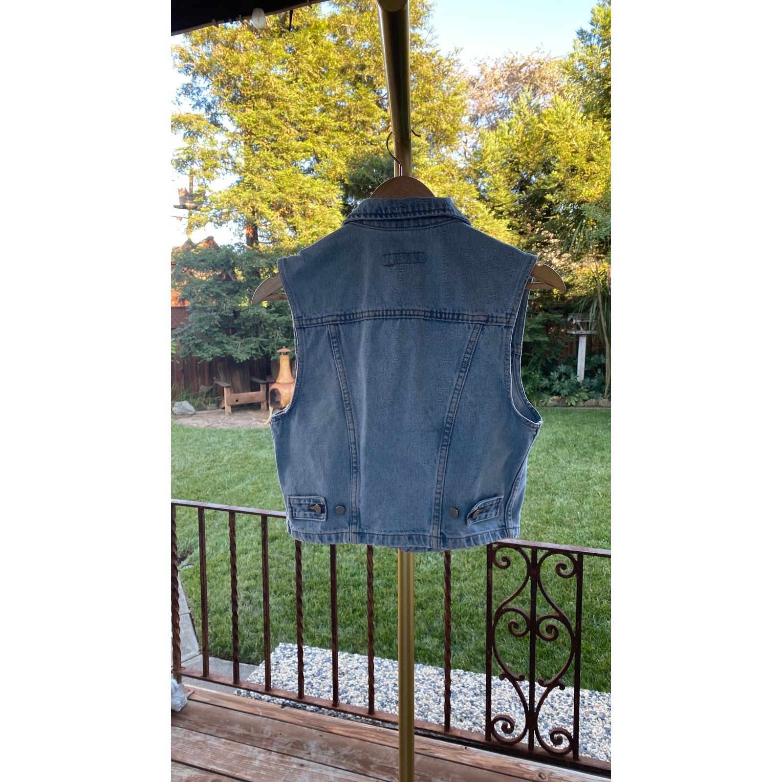 Banana Republic Vintage Denim Crop Vest Light Wash Blue Cotton Womens Small USA