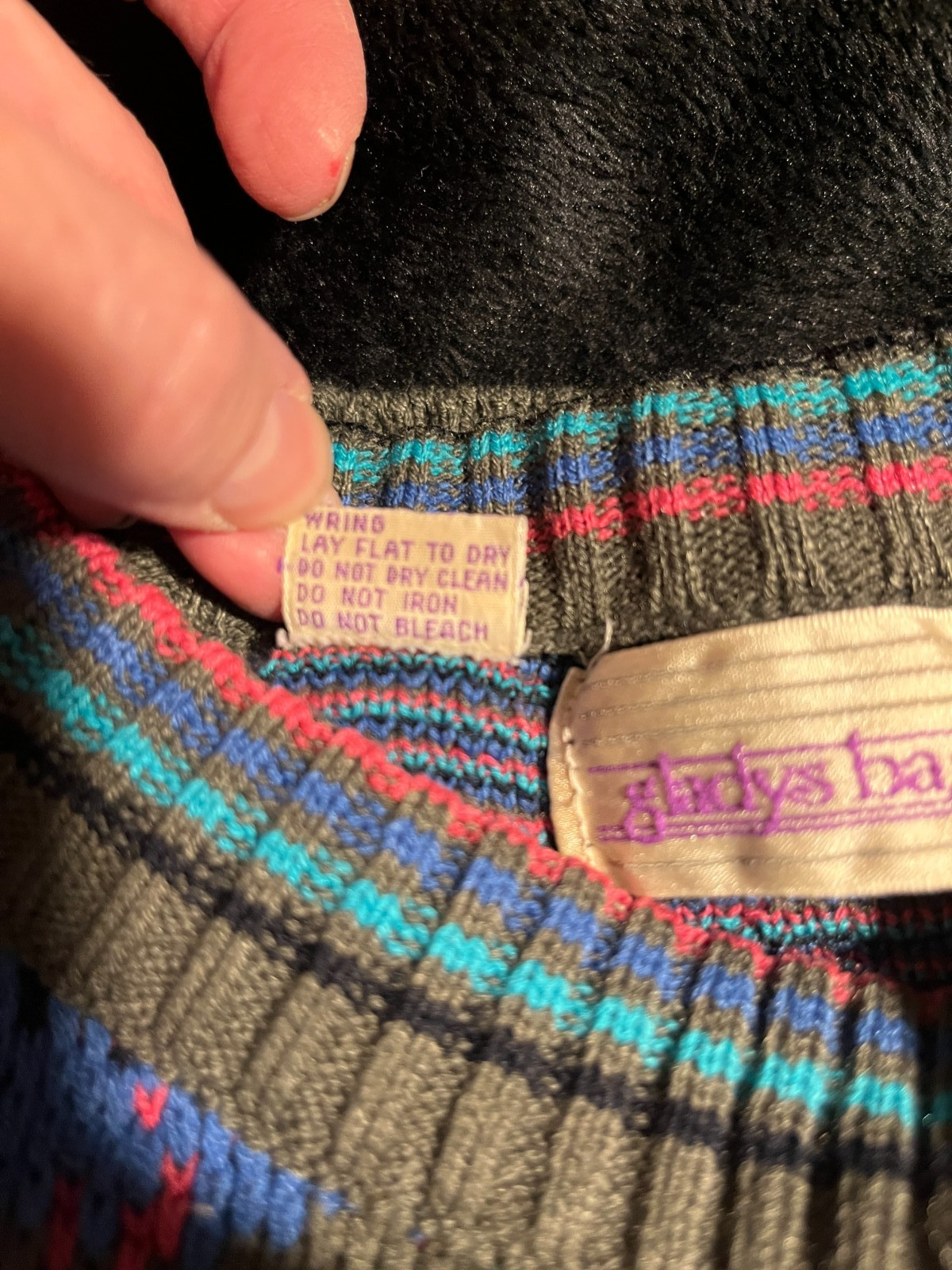 VTG „Work In Progress” Gladys Bagley 80s Sweater Women’s M – Abstract Paisley