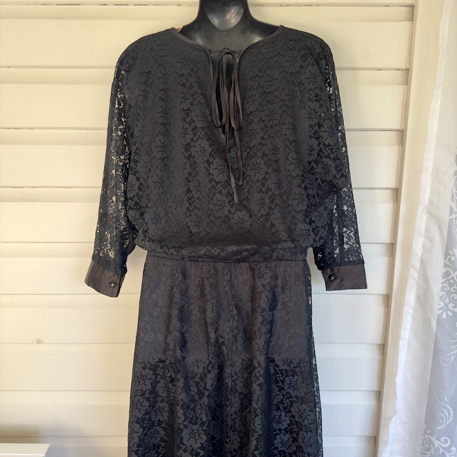 Purple Patch Women Dress Size 14 Bust 90cm Black Lace Long Sleeve Midi