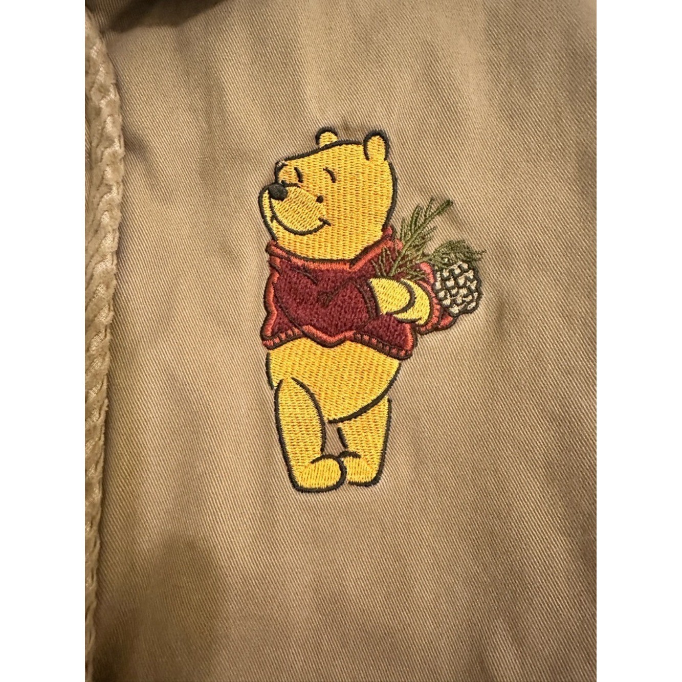 RARE Vintage 1990s Winnie The Pooh Barn Jacket in Excellent Condition. Size S