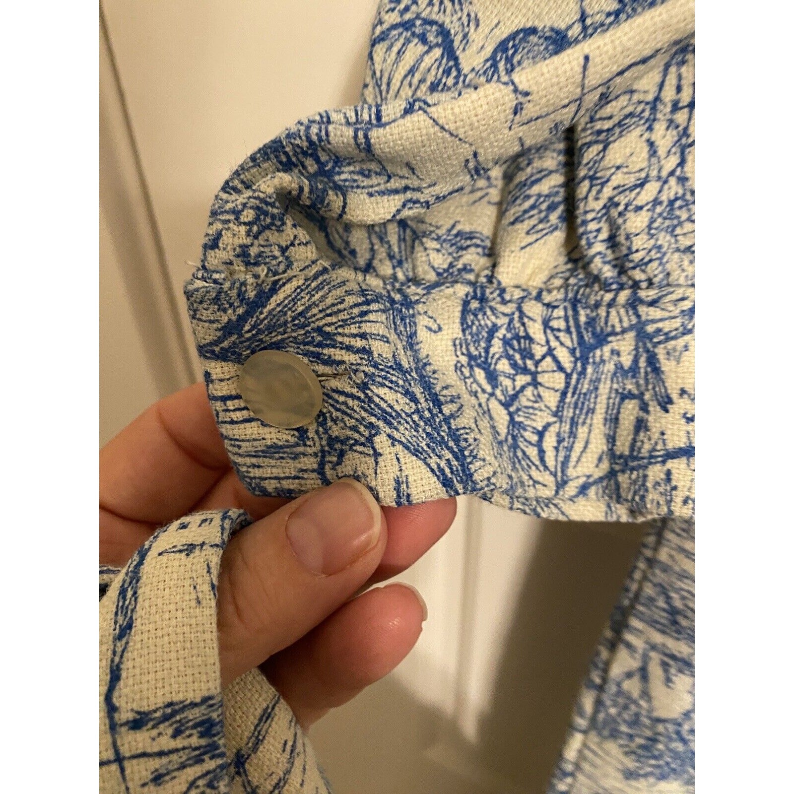 Vtg 70s Romantic Toile Print Shift Dress White Blue Fabric Repair Craft