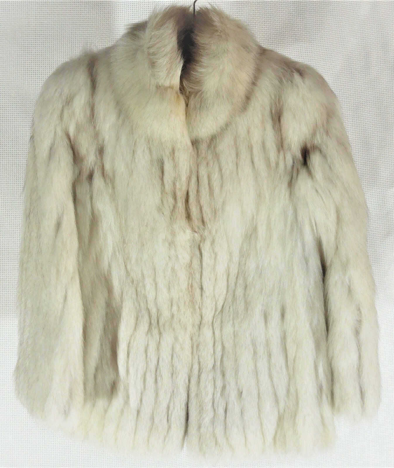 Vintage Saga Fox Fur Coat Wide Sleeves Short Overcoat Norway Blue Winter Jacket