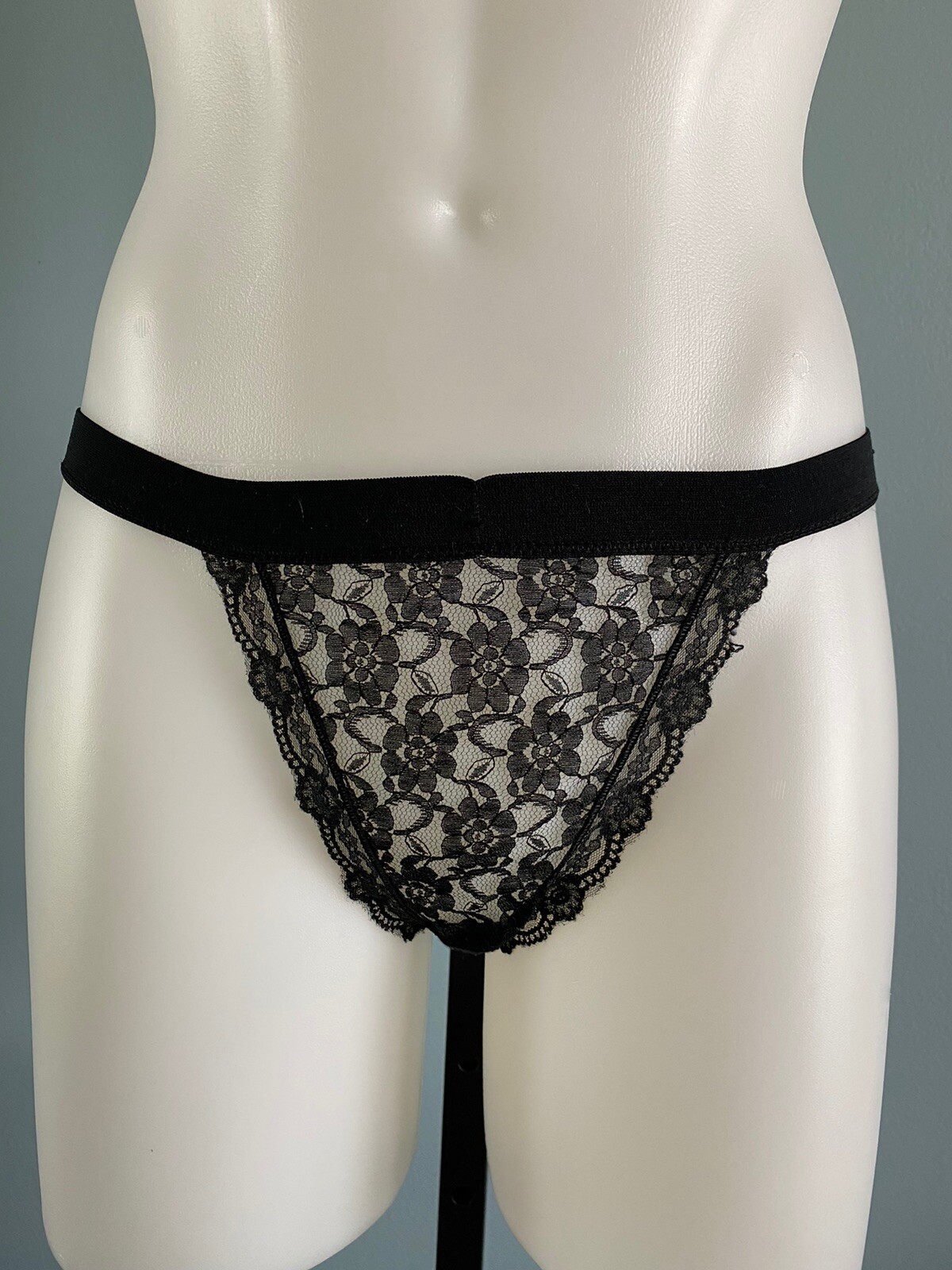 Vintage String Bikini Black Panties NOS Frilly Lace Flutter Hi-cut Size Large 7