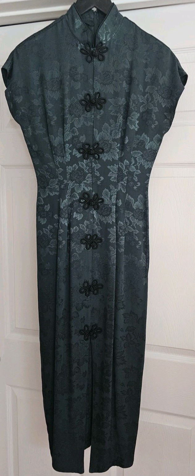Vtg. Green & Black Asian Floral Maxi Dress LA Belle Fashions inc. Made in U.S.A.