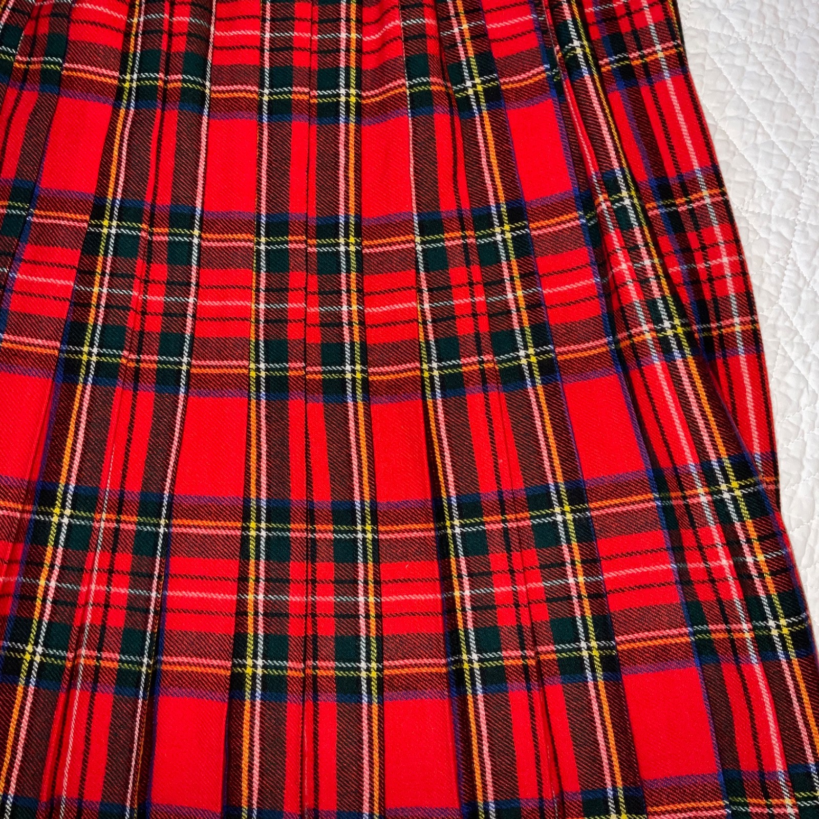 Vintage 90s Womens Kilt skirt size 4 to 6 red plaid pleated wool buckles