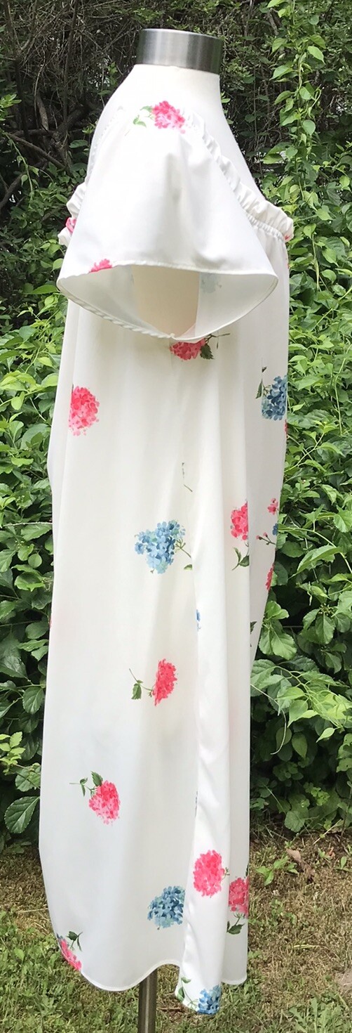 VINTAGE FLORAL BONWIT TELLER PINK MULTICOLOR READY TO WEAR HOUSE DRESS L/XL 60’S