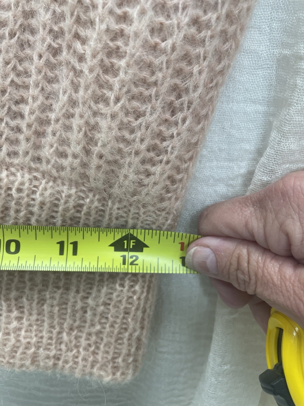 Vintage JH Collectibles Peach Sweater Kid Mohair, Wool, Nylon, Size S