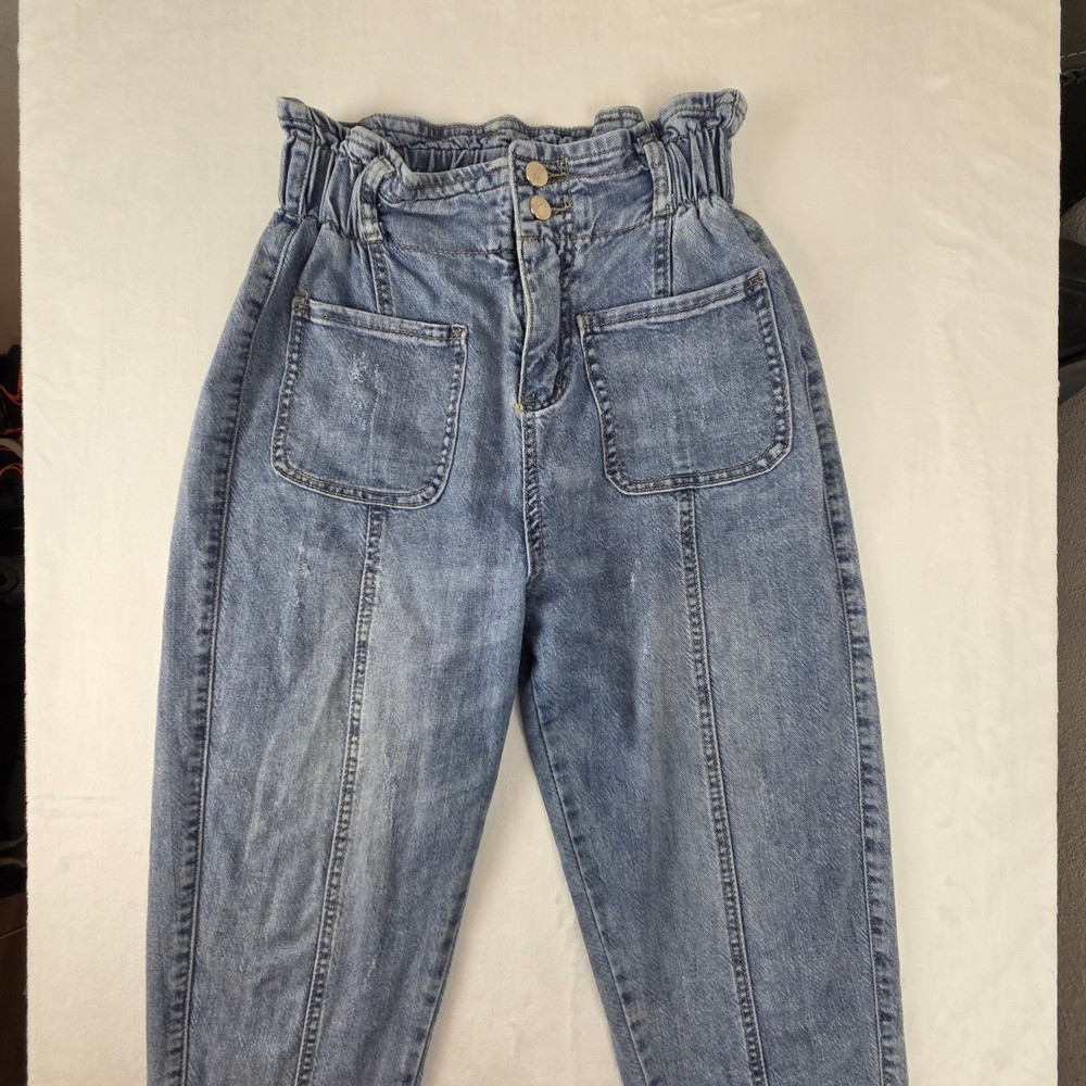 Women 29 Blue Vintage-Inspired Mom Jeans Paperbag High Waist Tapered Leg