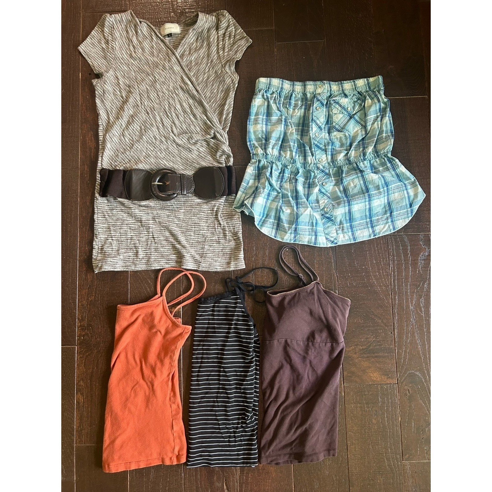Y2K Women’s Bundle Size Large Tube Top Pearl Button Spaghetti Strap Tank Shirt