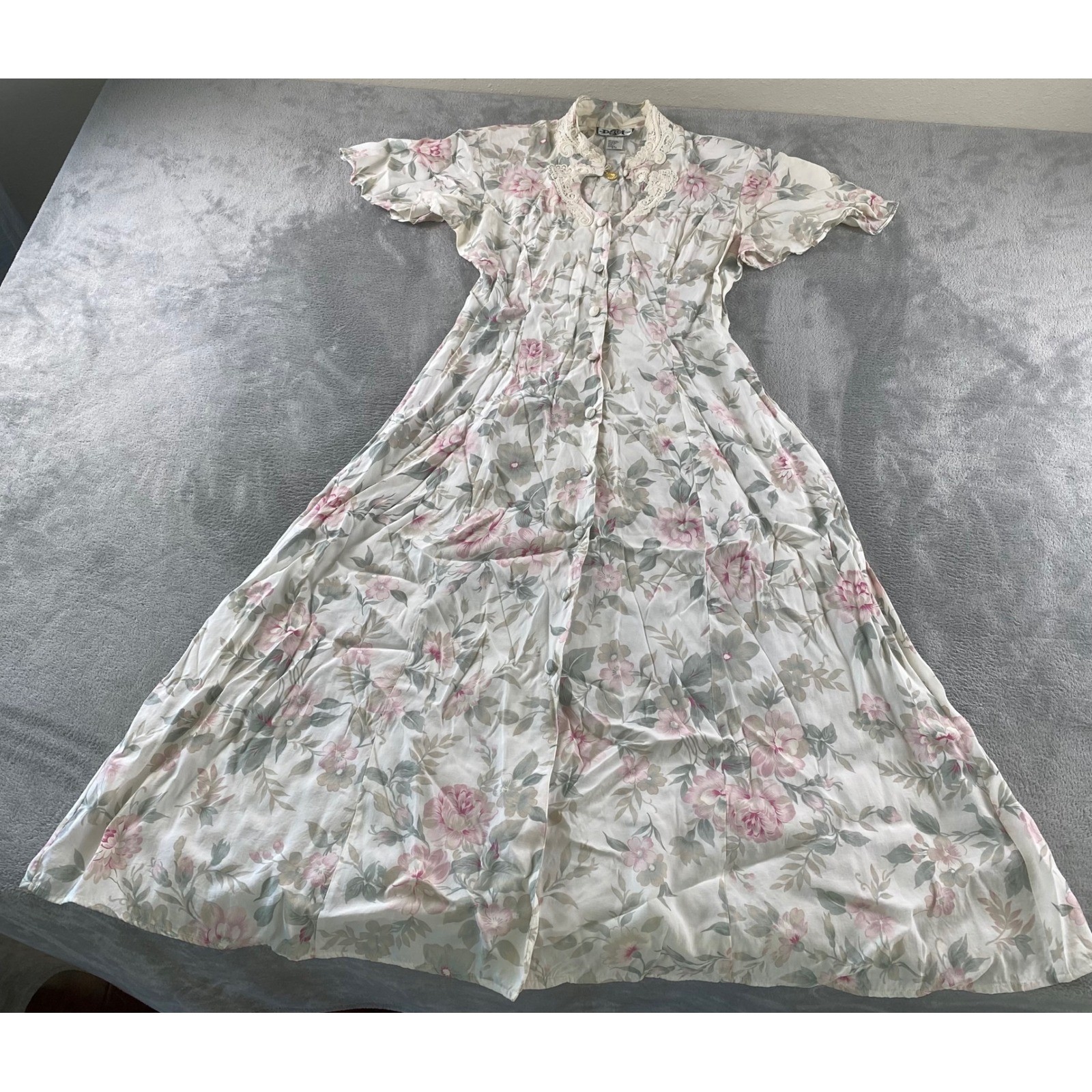 DOT Vintage Floral Maxi Dress Pink Cream Lace Heart Cutout Shell Charm Sz 9/10