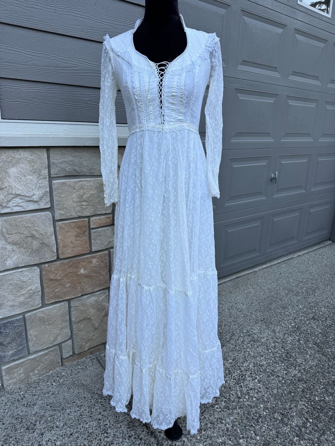 Vintage 70s Gunne Sax Romantic Renaissance Bridal Maxi Lace Dress Sz 8-9?