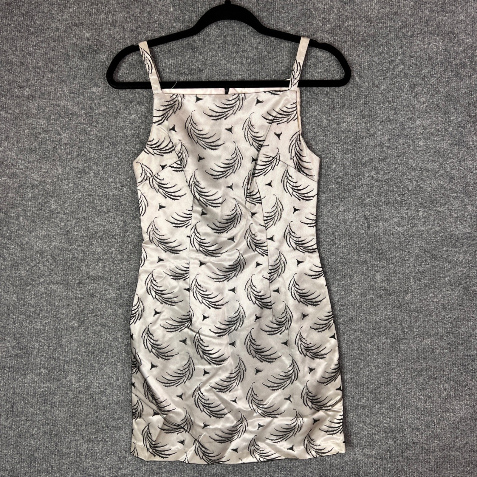 Vintage 90s Y2K Rampage Silver Black Feather Print Mini Dress Size 3 USA Made