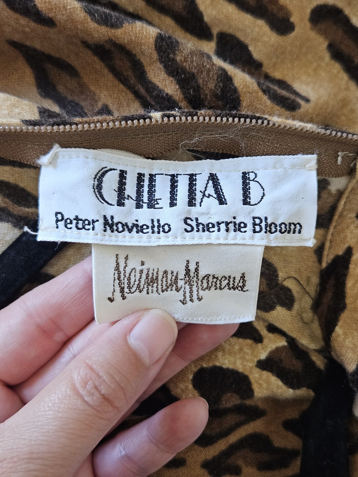 Vtg CHETTA B Animal Print Leopard Cheetah Fitted Pencil Mock Neck Dress