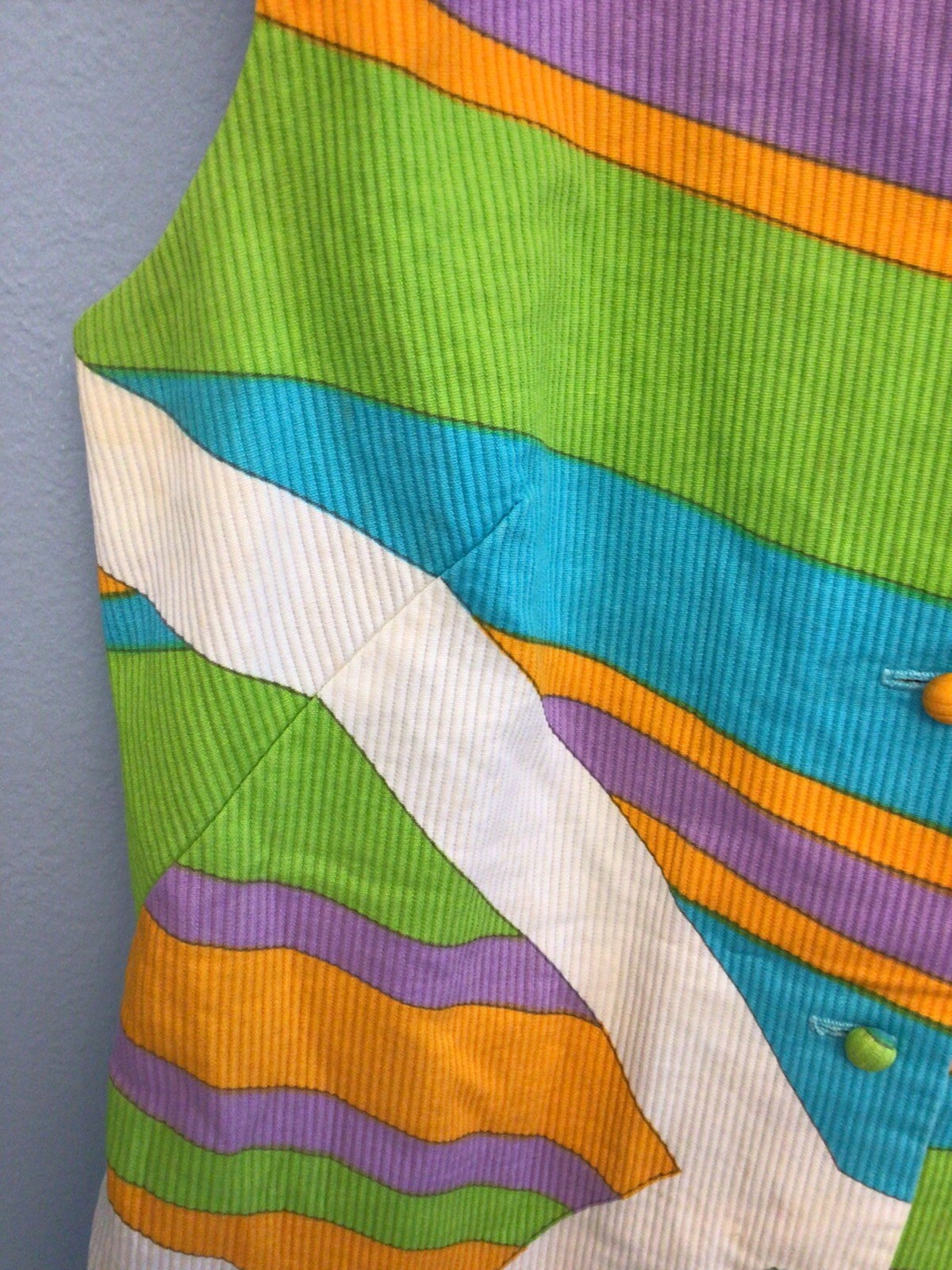 VINTAGE TORI RICHARDS HONOLULU COLORFUL 70’s MOD GOGO BUTTON WOMANS MINI DRESS