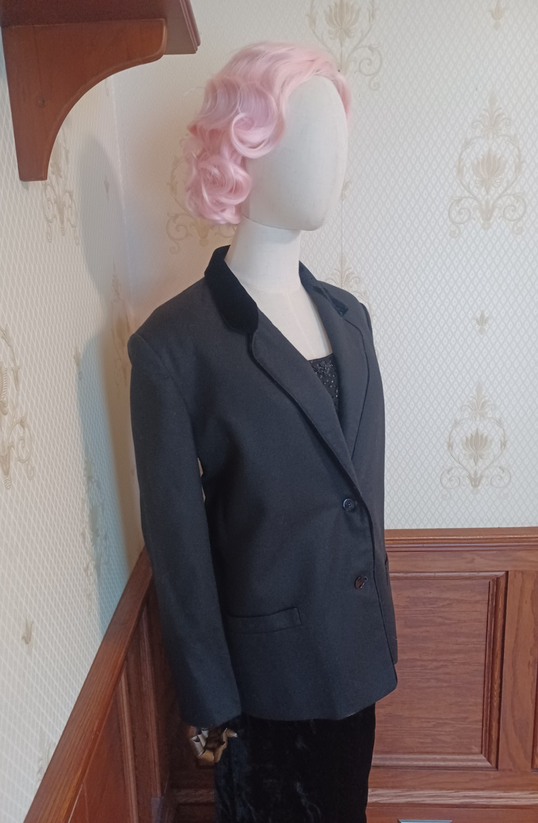 Vintage 1960s/70s Wilroy Traveller Velvet Trim Women’s Union-Made Tuxedo Coat