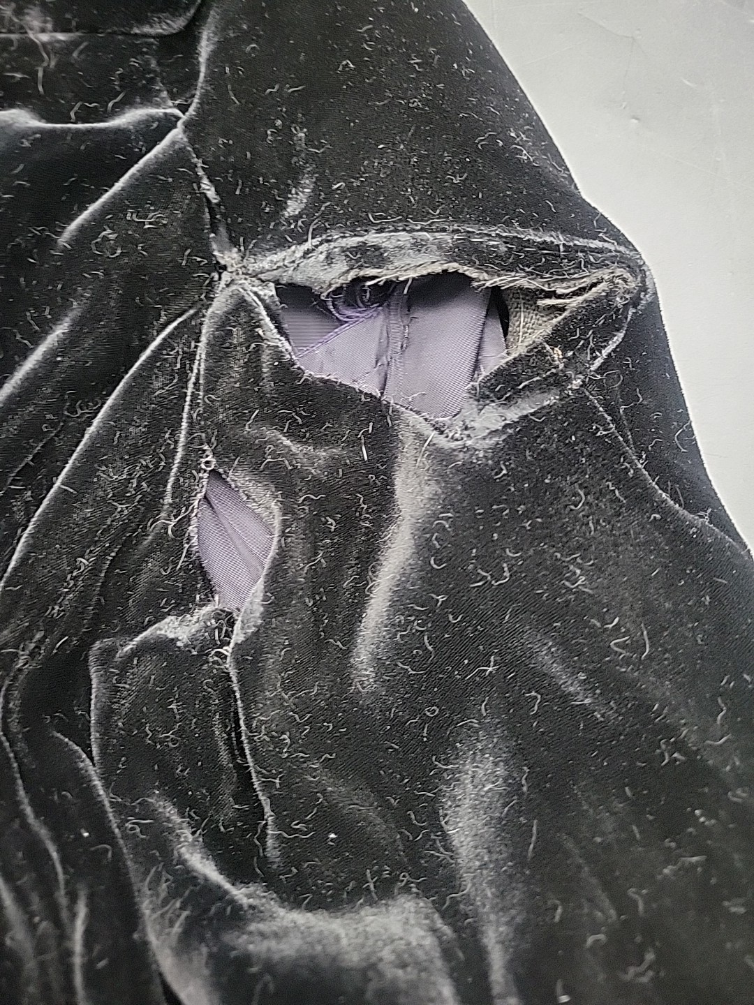 AMAZING VINTAGE 30’S COLLARED BLACK VELVET & WHITE ERMINE ART DECO OPERA CAPE