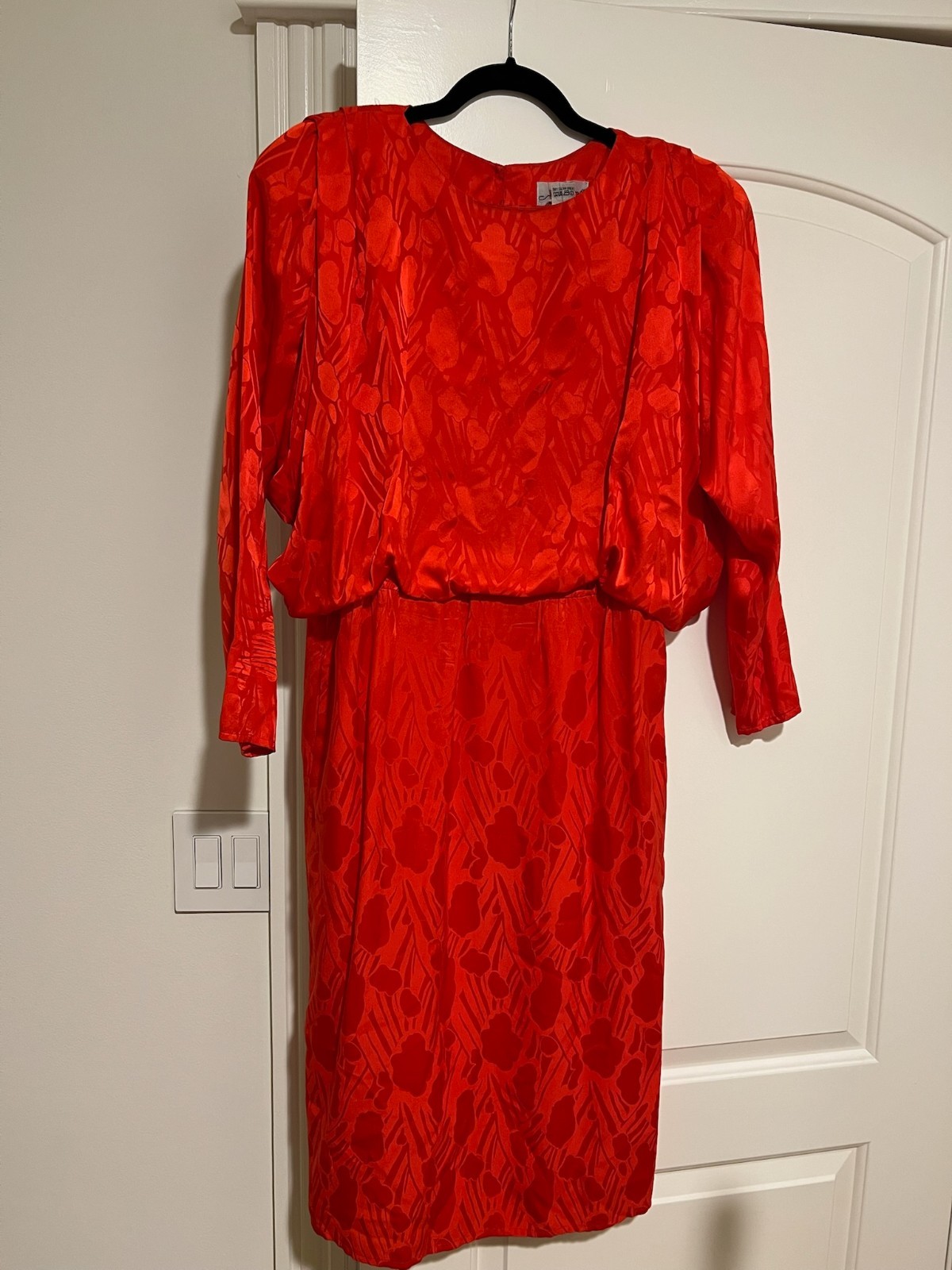 Vintage 1980’s Red Silk Holiday Jacquard Cocktail Party Dress – Size 12
