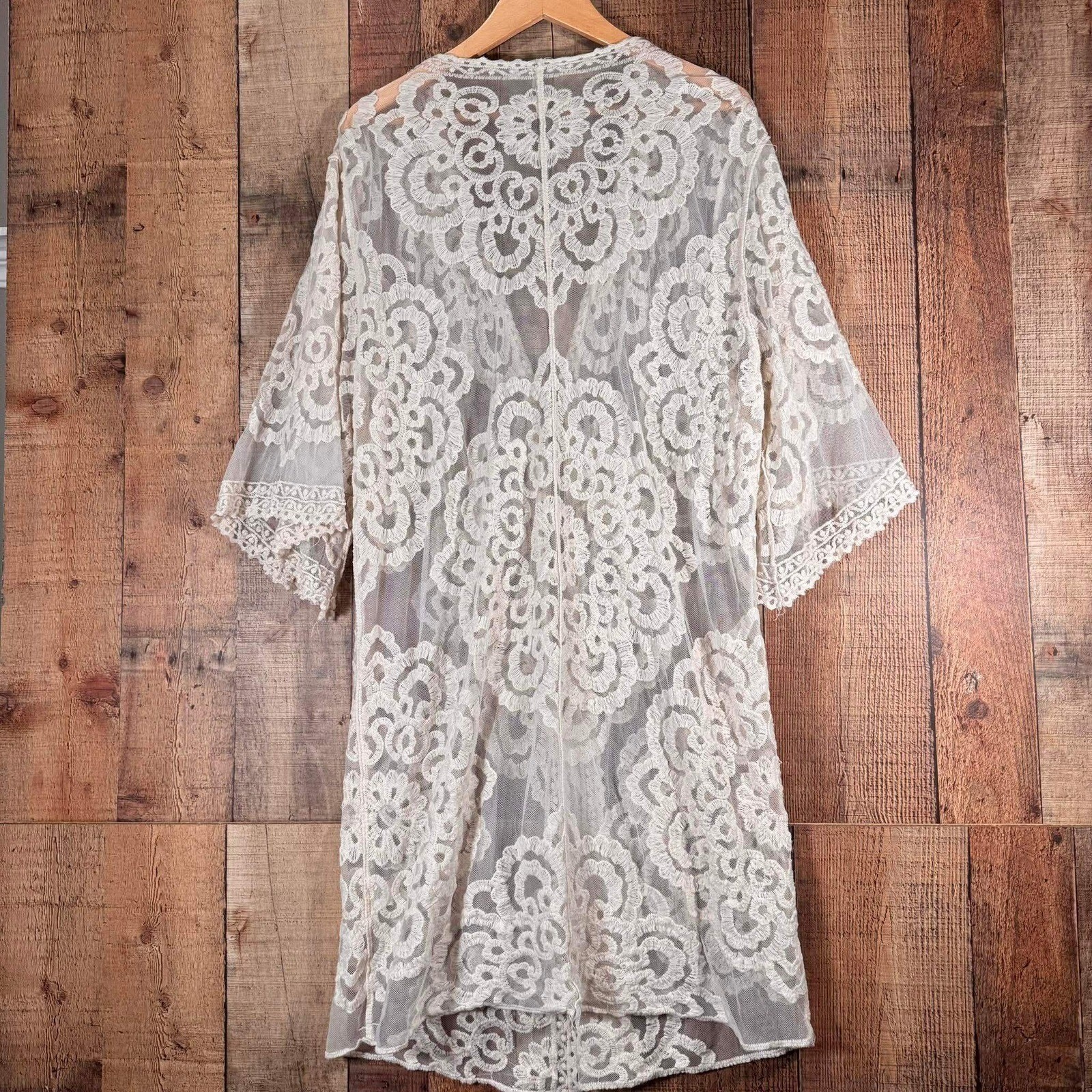 Veveret Cream Lace Kimono M/L Sheer Floral Crochet Duster Swim Coverup Boho