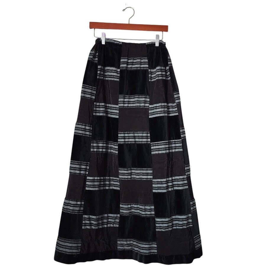 MR. HANK VINTAGE 70s patchwork maxi skirt dark moody whimsygoth black grey