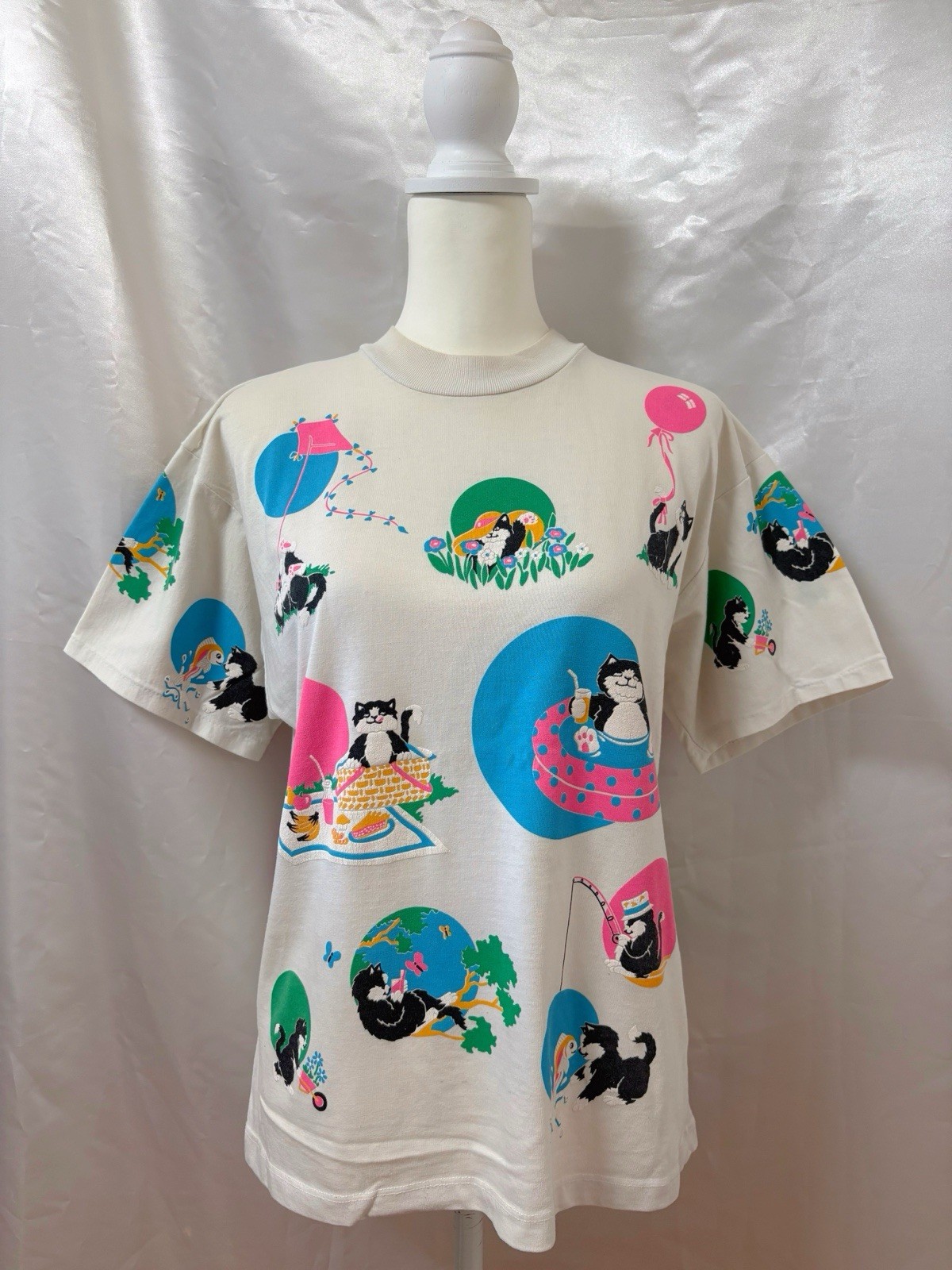 Vintage 1980s Cat Kitten kitty Graphic T shirt Made in USA Cartoon Y2K Kawaii