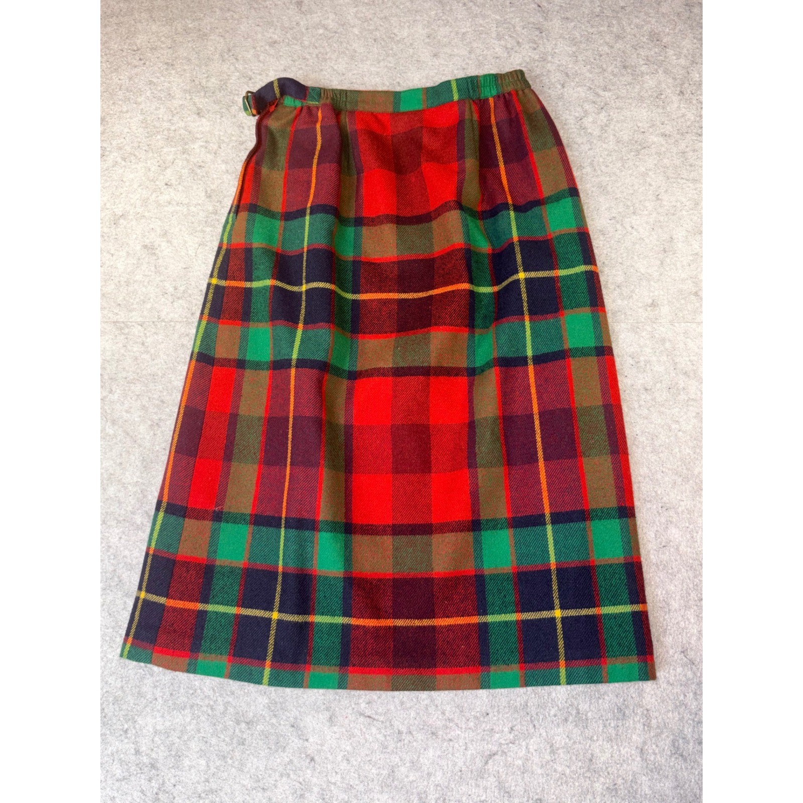 Vintage Wool Plaid Kilt 10 Skirt Red Green Blue Tartan Pleated Midi Buckle Side