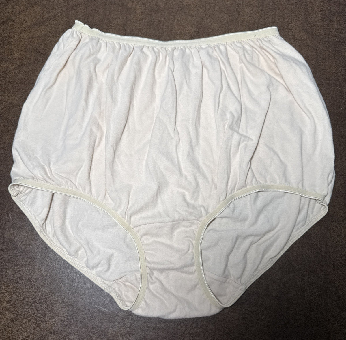Vtg Cotillion 100% Cotton Brief Granny Panties Sz 9 Extra stretchy waist & legs