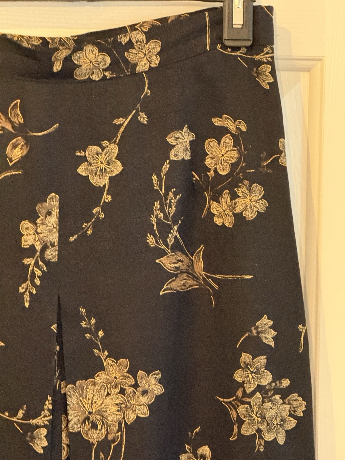 vintage kensington Square Floral Boho Cottage Whimsical Long Skirt Size 8 USA