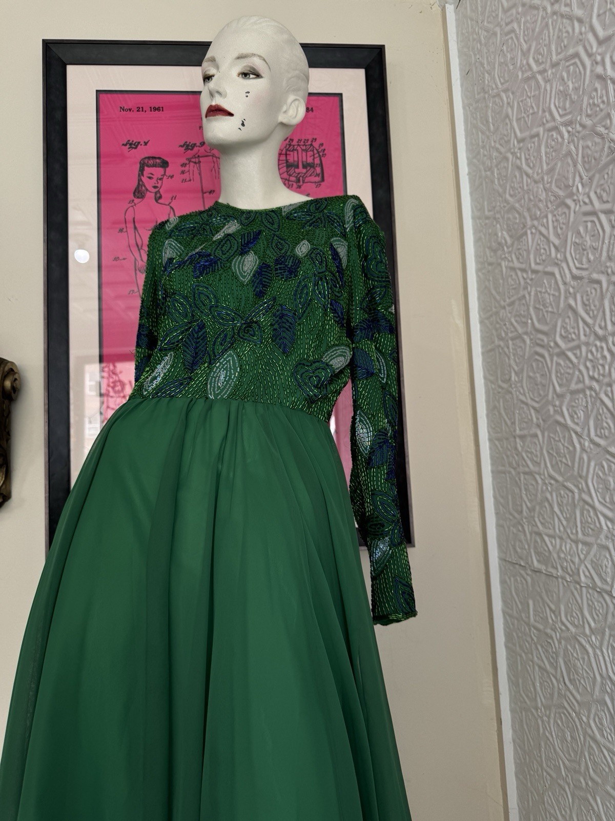 1980s Green Beaded Chiffon Cocktail Dress-Floral-Foliage-Glam-Hollywood-S/M