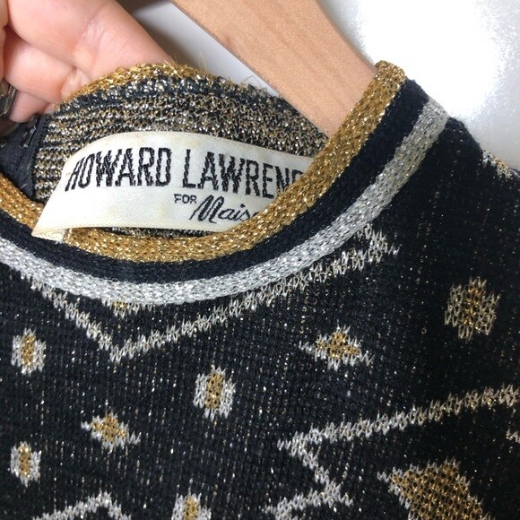 Vintage Metallic Geometric Sweater Black Gold Holiday Christmas Medium