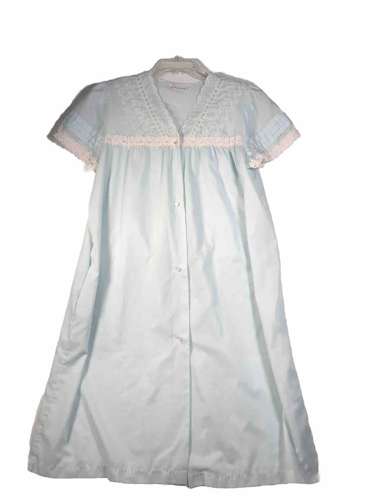 Vintage Night flowers Housecoat Women’s Medium Cotton Blend Lace Trim Pale Blue