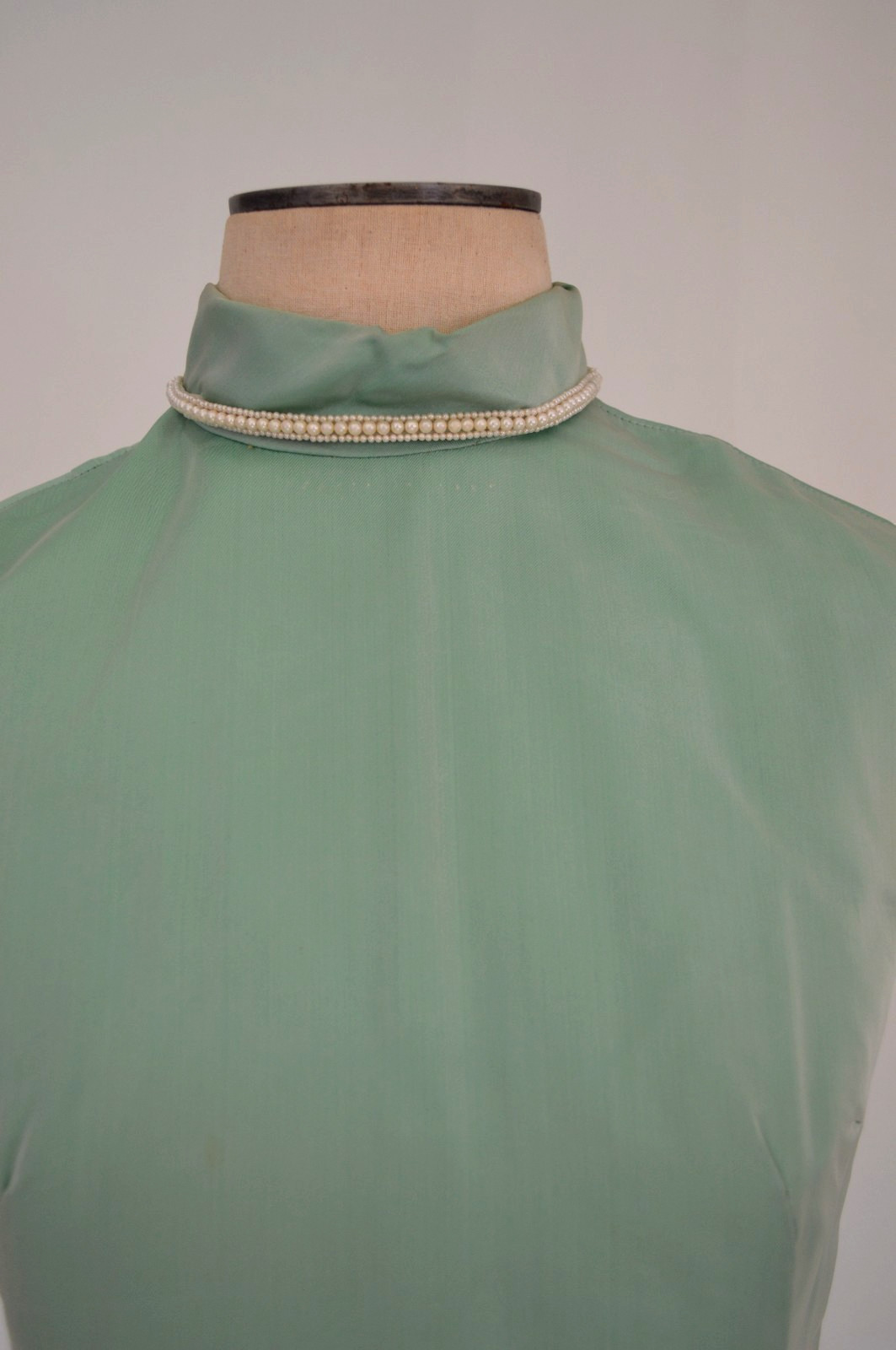 Womens Vintage 1960s Mint Evening Cocktail Sheath Mini Dress With Matching Coat