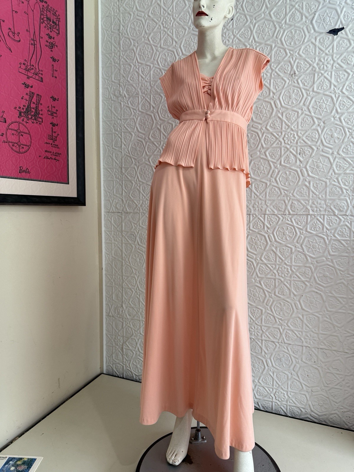 vintage 1970s peach gown-Prom-Party-Bridal-S/M orange maxi dress Femme pink