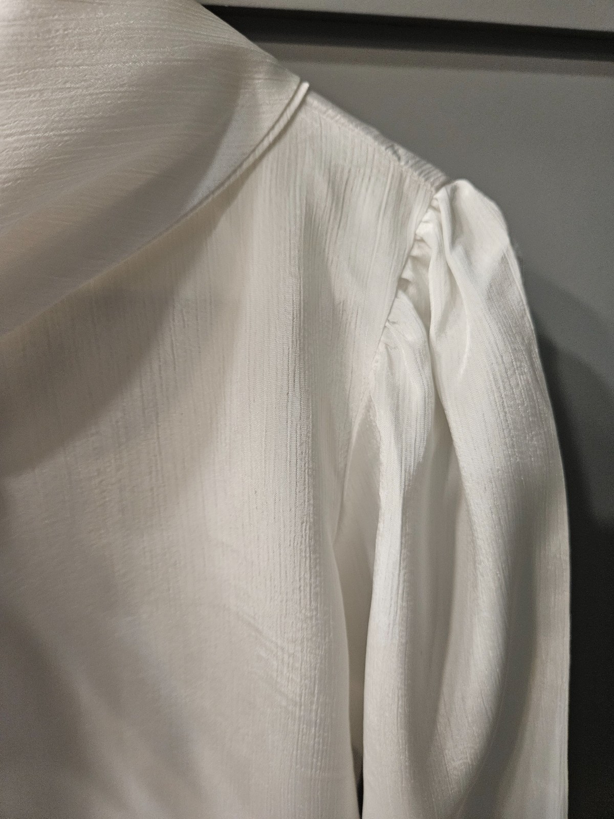 Vintage – Late 1980’s To Early 1990’s White Blouse – Size 4