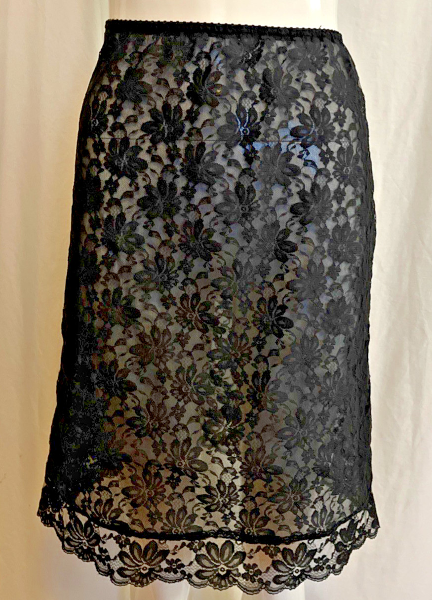 Vintage Deena Black Floral Lace Half Slip 22″ Long Size Small Scalloped Lace Hem