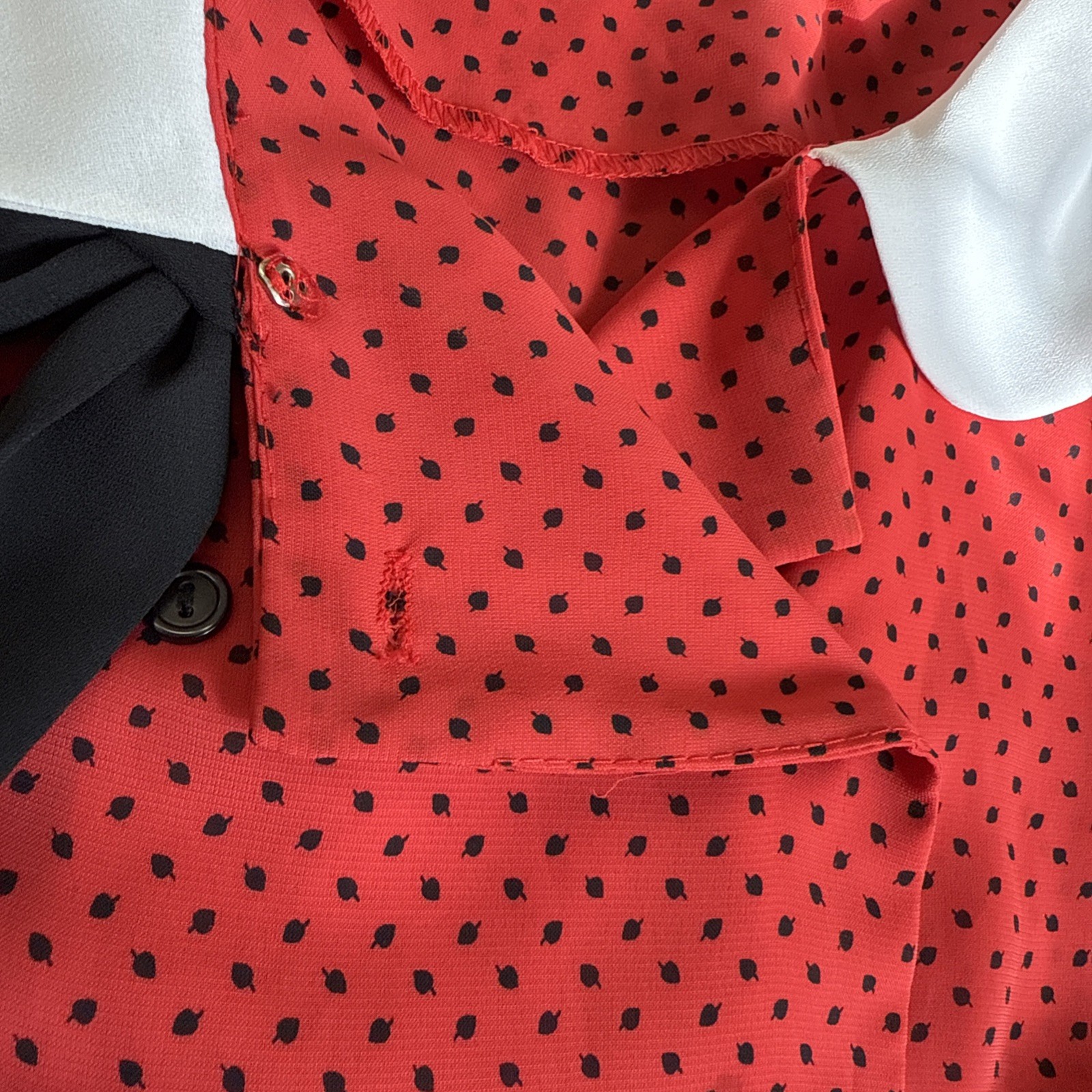 Amy-Deb Women’s Dress 14 Red Black Polka Dot White Collar Button Belt VTG Retro