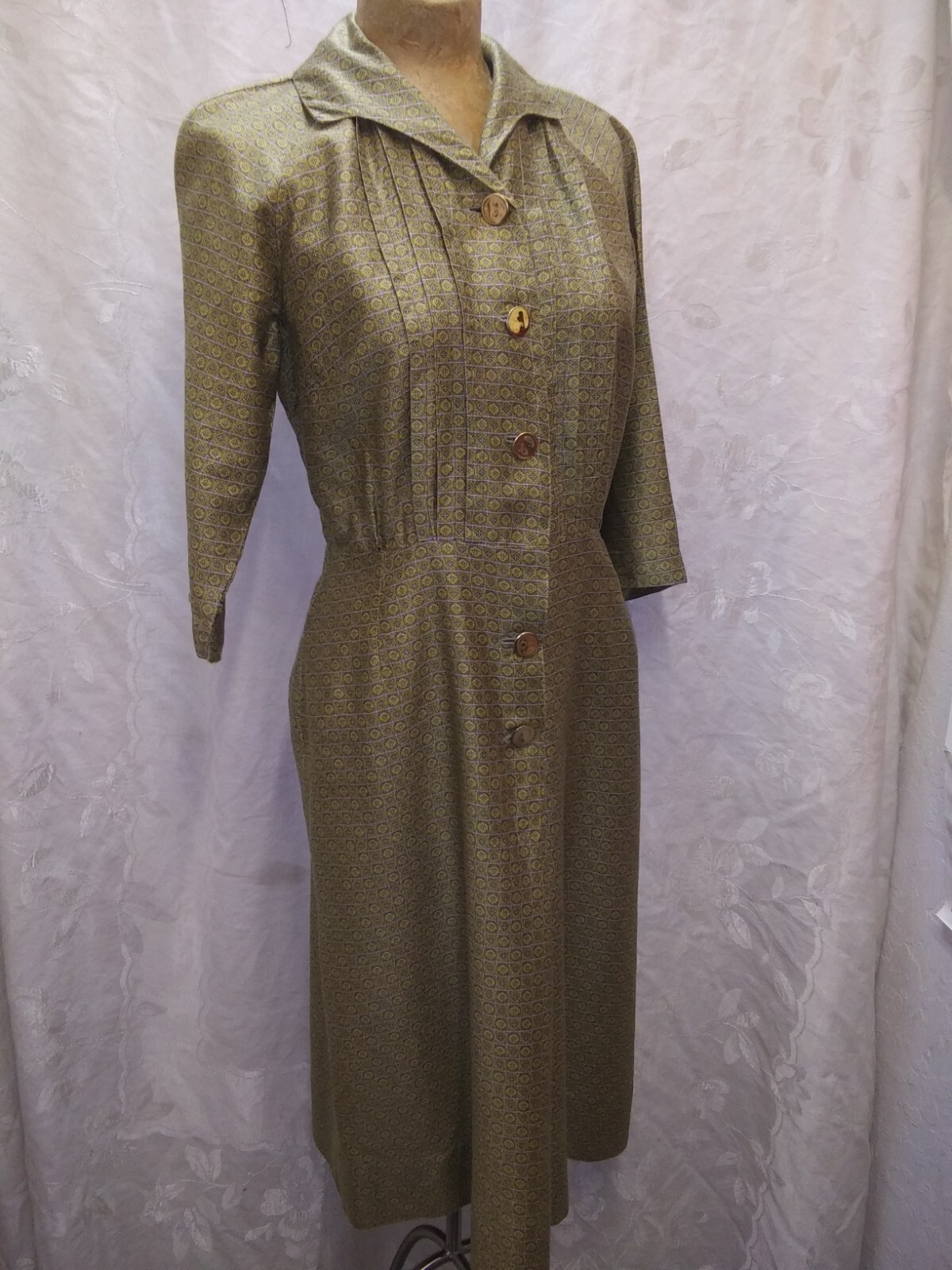 Vintage 1950’s Olive Green Dark Yellow Polished Cotton Elegant Dress Medium