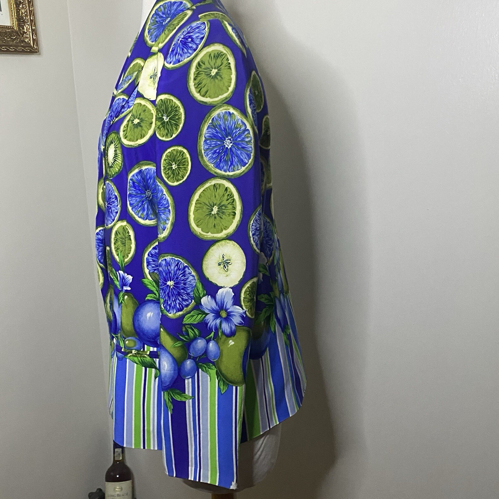 Gorgeous Vintage Silk one button fruit blazer in blues and greens. CRISCIONE NY