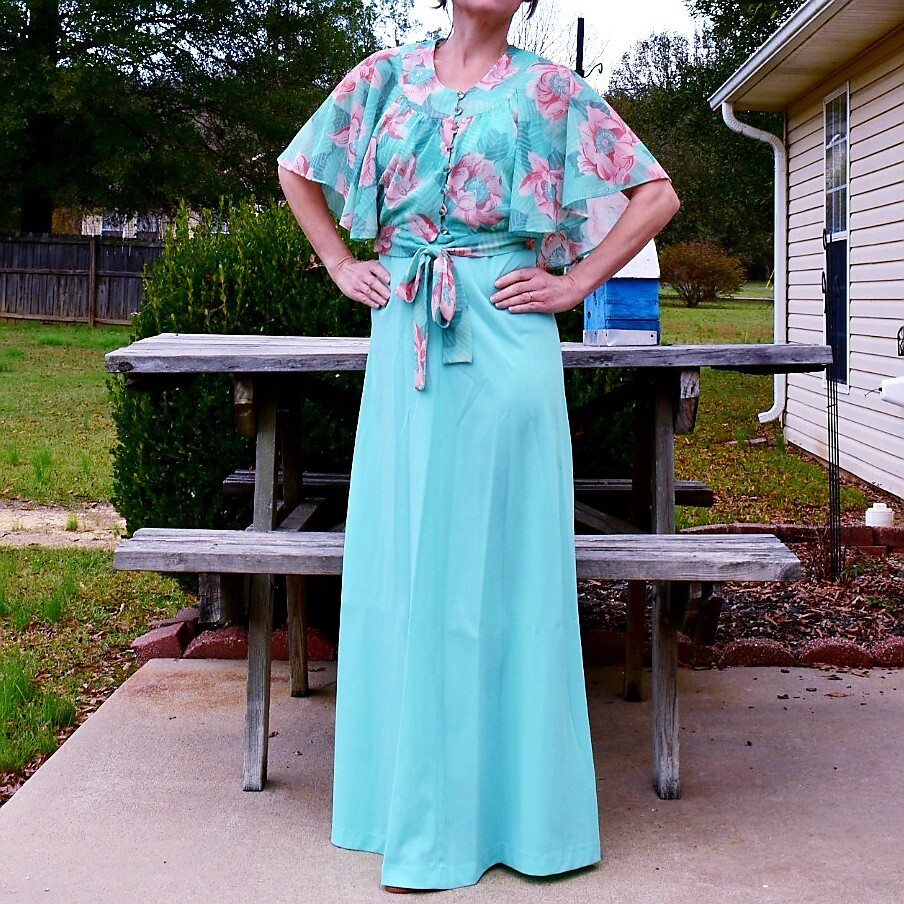 Vtg 70s ALFREDA Maxi Dress Silky Nylon w Capelet Empire Waist Hippie Boho Medium