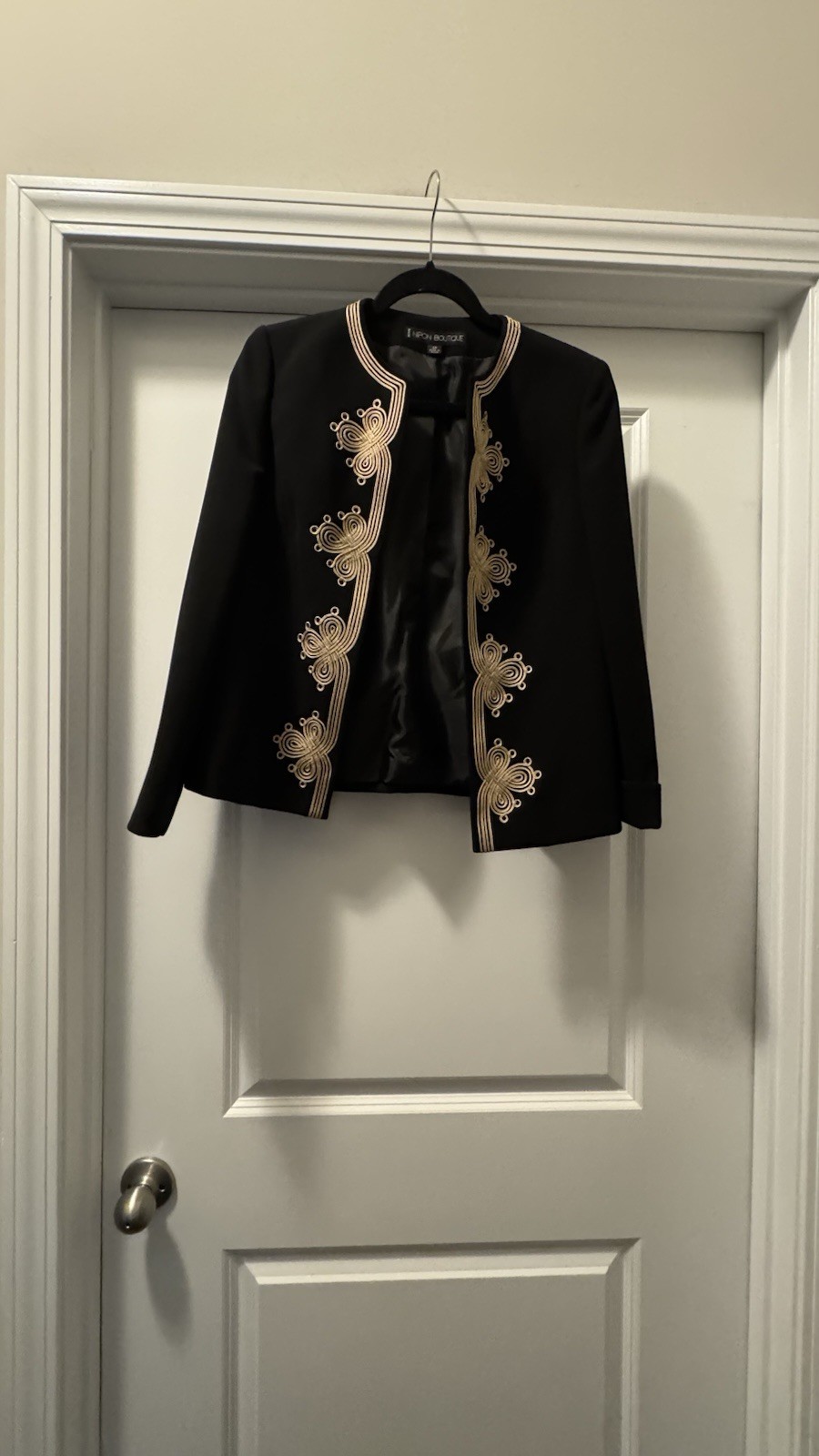 Nipon Boutique Gold Accents Black Open Front Blazer Size 4P