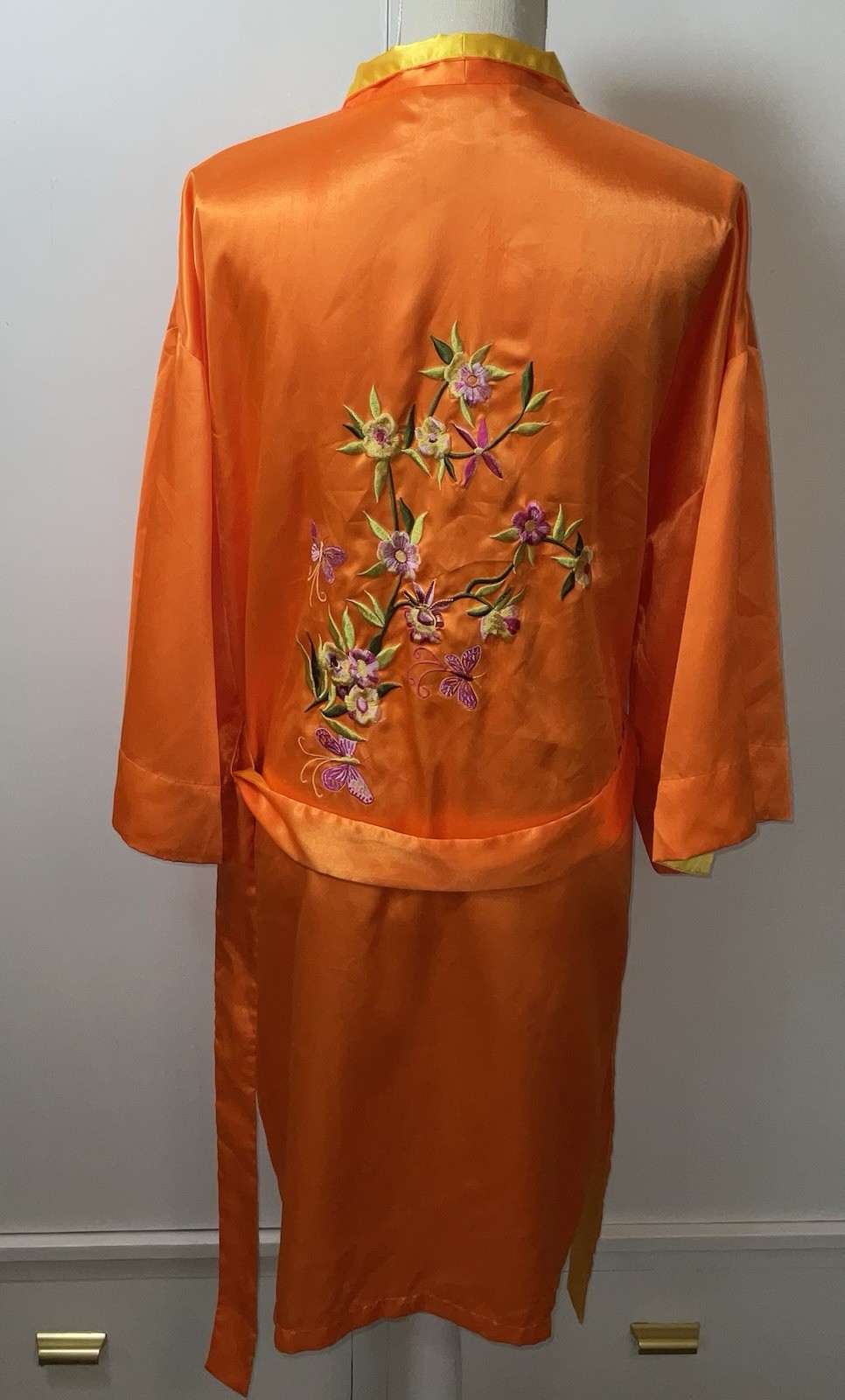 Vintage Y2K Robe Kimono Satin Orange Embroidered Floral Butterflies Lounge Wear