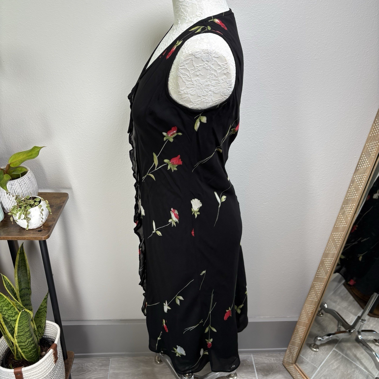 Vintage Evan Picone Women 6 Black Rose Midi Dress 90s Grunge Ruffle REPAIRED