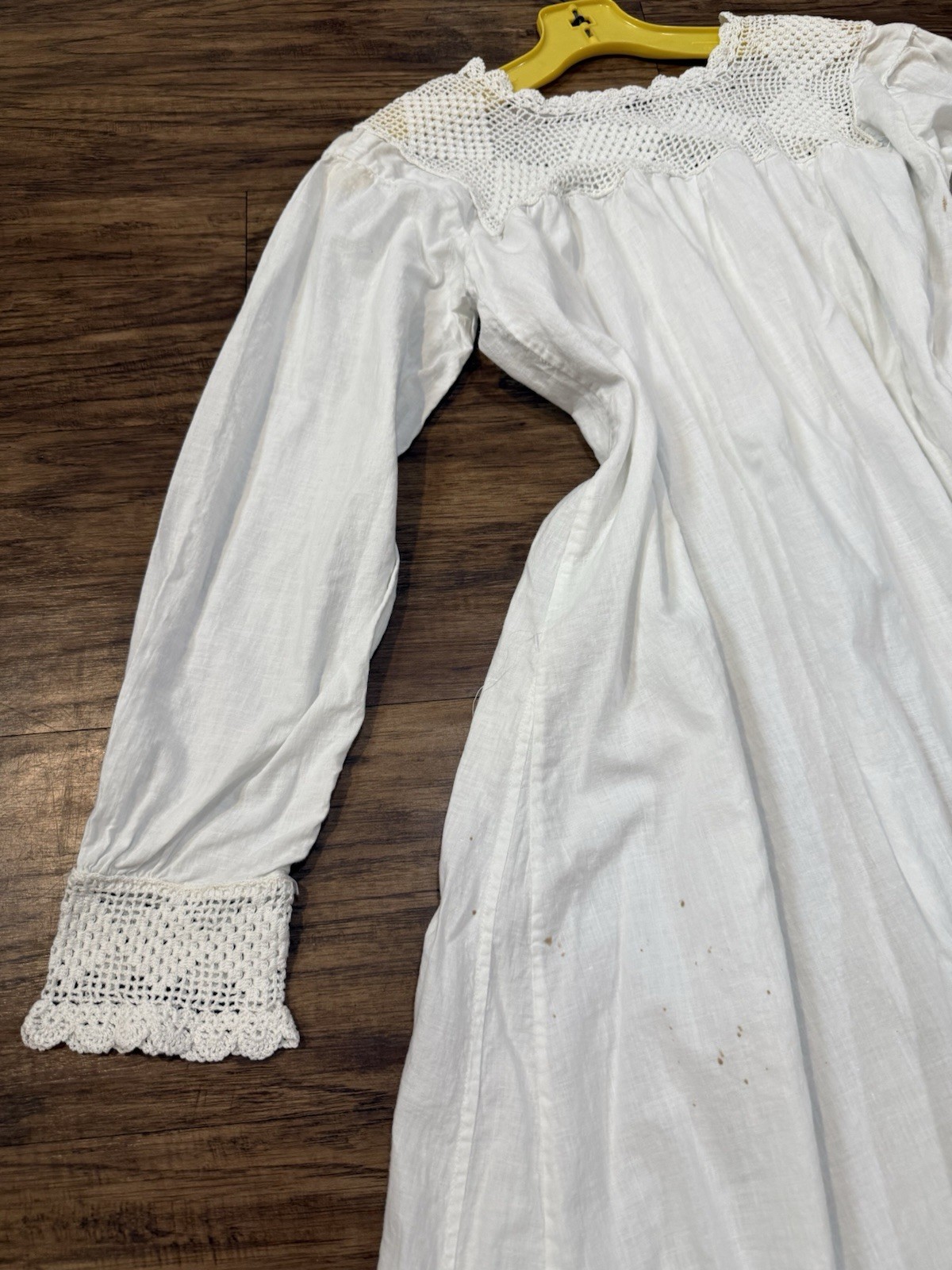 Antique 1900s Edwardian White Cotton Nightgown Hand Crochet Lace Yoke Cuffs