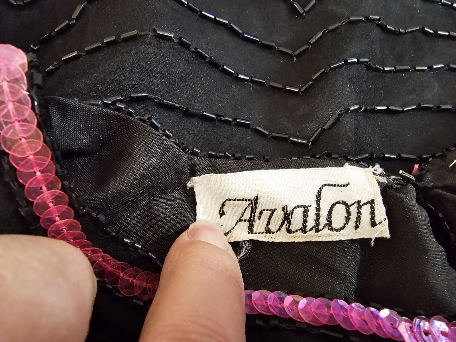 Vintage 80’s Avalon 100% Silk Sequins Top Size L