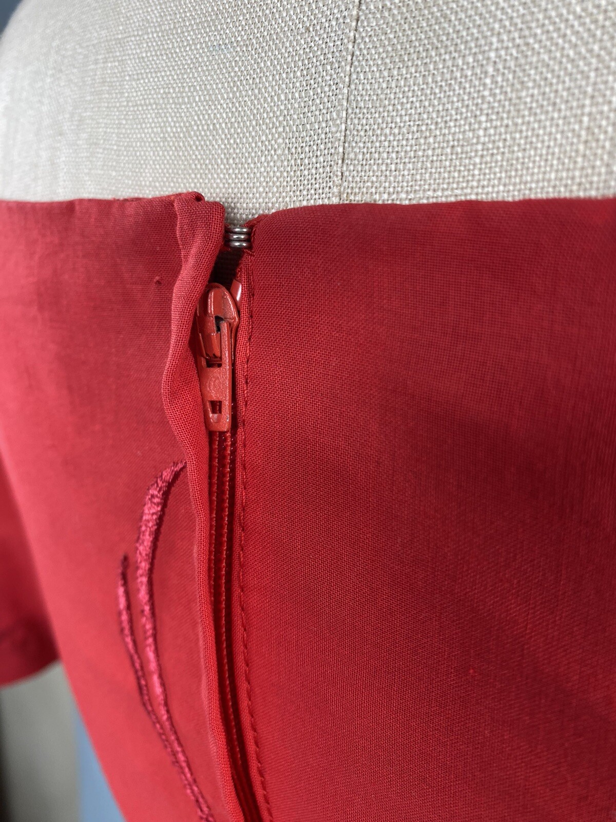 Vintage Dress SIZE SMALL red sheath embroidered 90s 80s Classic